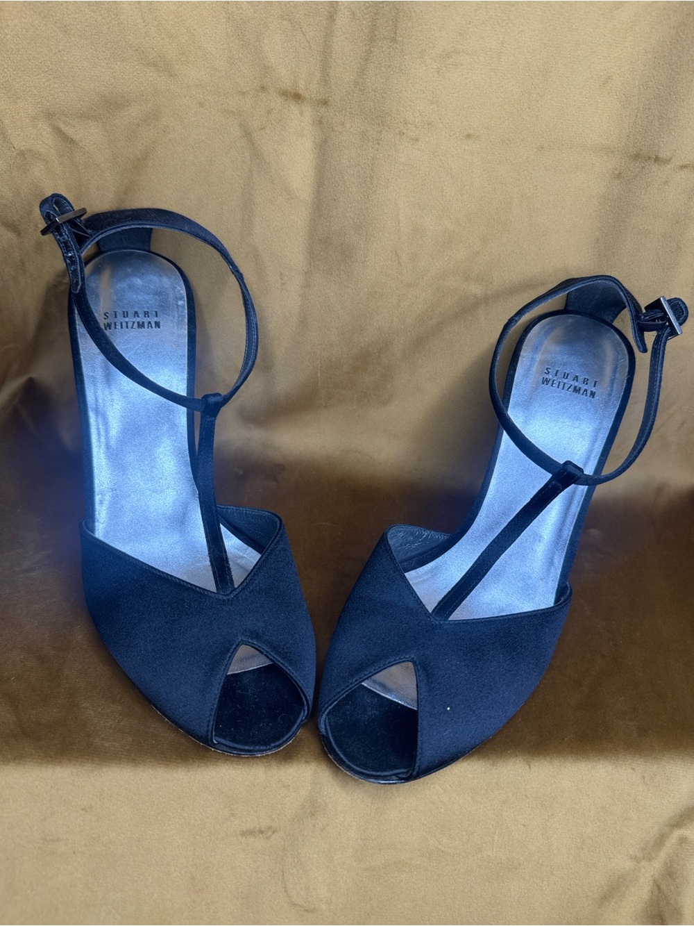 Stuart Weitzman Black Satin PeepToe T-Strap Ankle Buckle Sz 10M Feminine Formal
